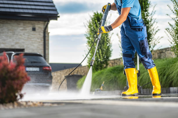 Elkhart Lake, WI Pressure Washing Services Company